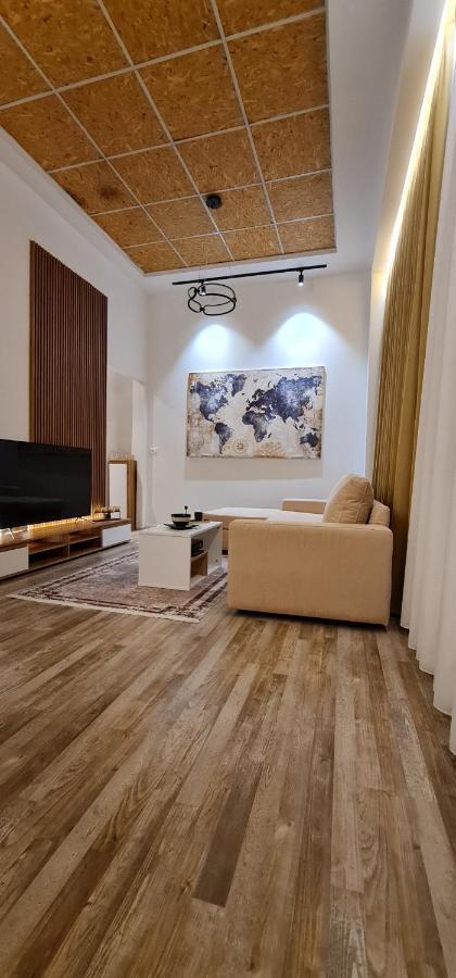 New Modern Apartment In The Center Of Tirana Eksteriør billede