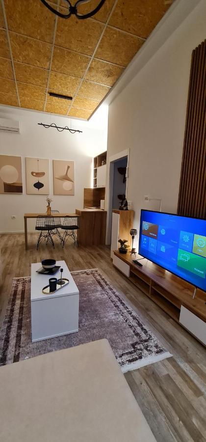 New Modern Apartment In The Center Of Tirana Eksteriør billede