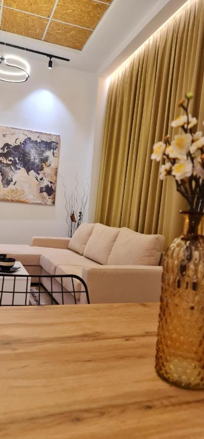 New Modern Apartment In The Center Of Tirana Eksteriør billede