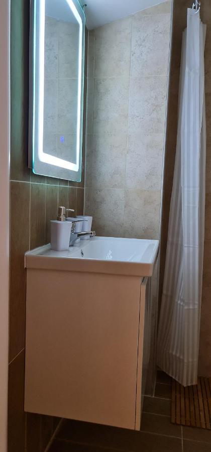 New Modern Apartment In The Center Of Tirana Eksteriør billede