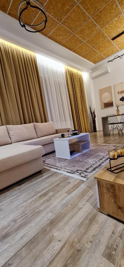 New Modern Apartment In The Center Of Tirana Eksteriør billede