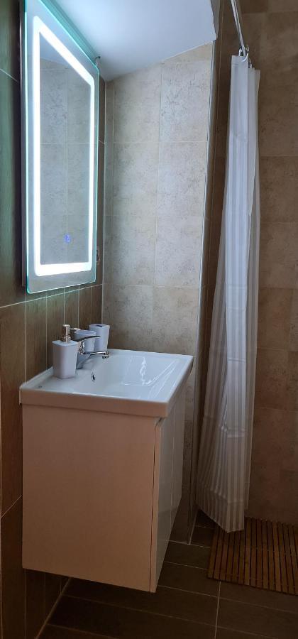 New Modern Apartment In The Center Of Tirana Eksteriør billede