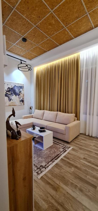 New Modern Apartment In The Center Of Tirana Eksteriør billede